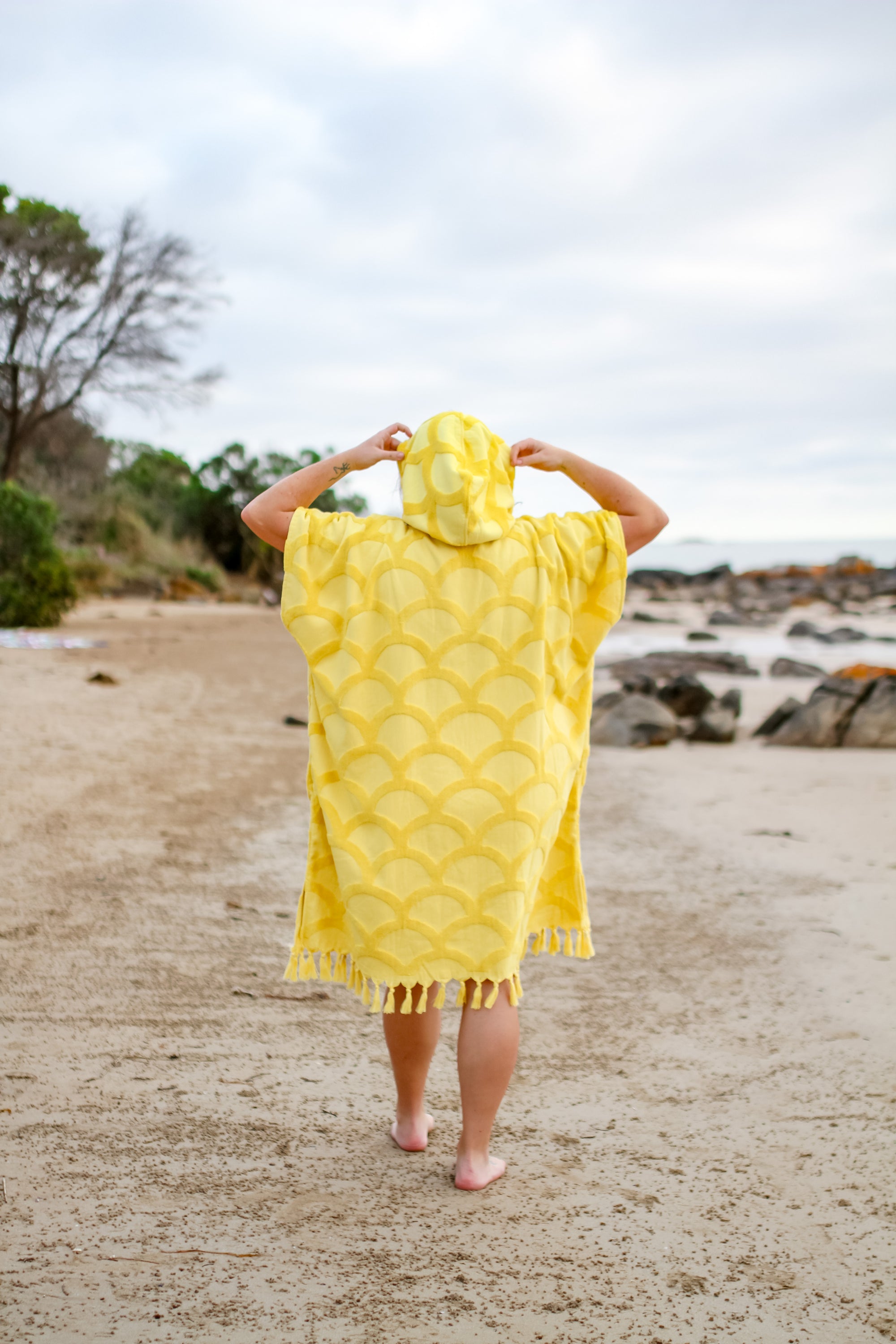Last Pieces - Hooded Towel Sunny Scales
