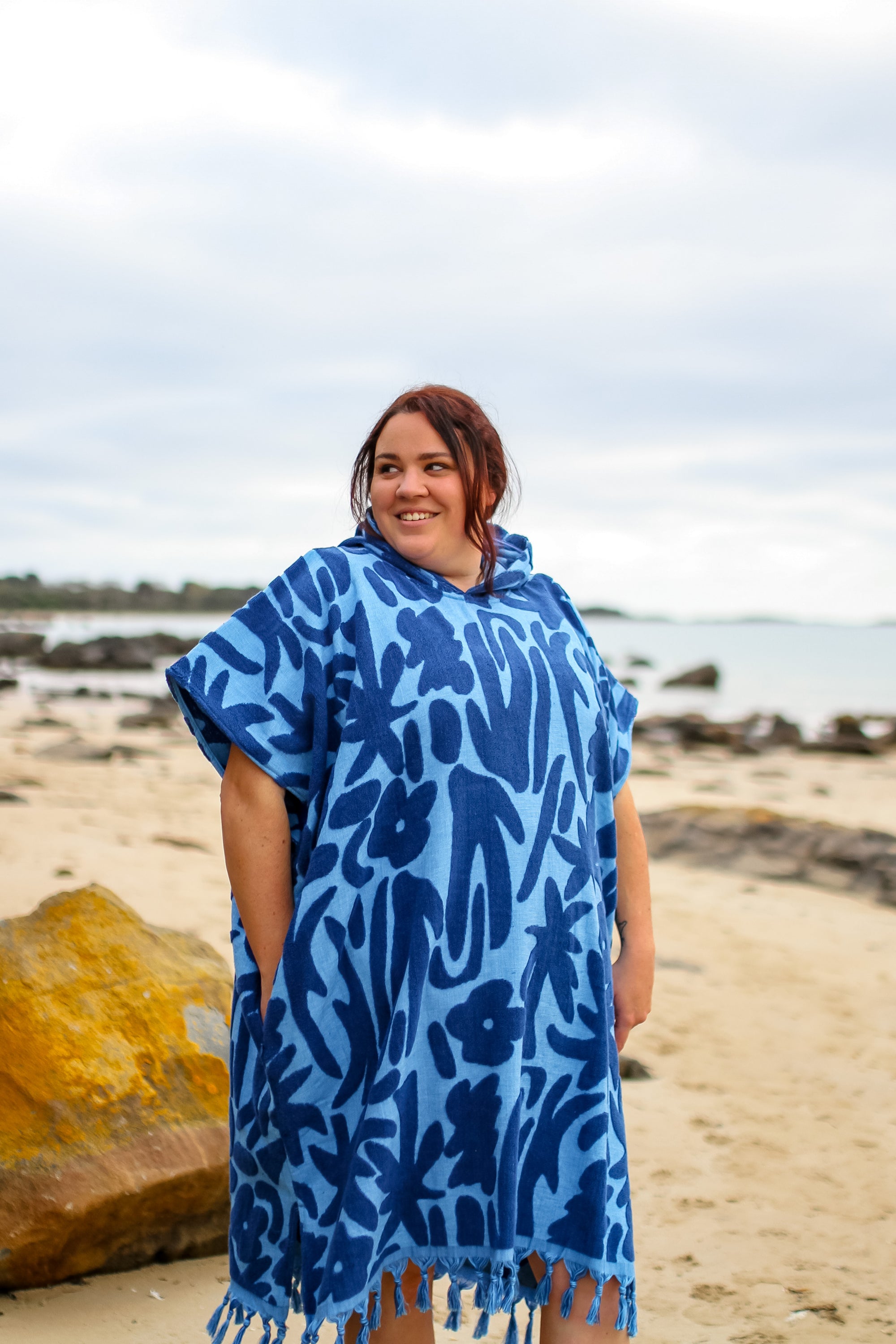 Last Pieces - Hooded Towel Summer in Blue