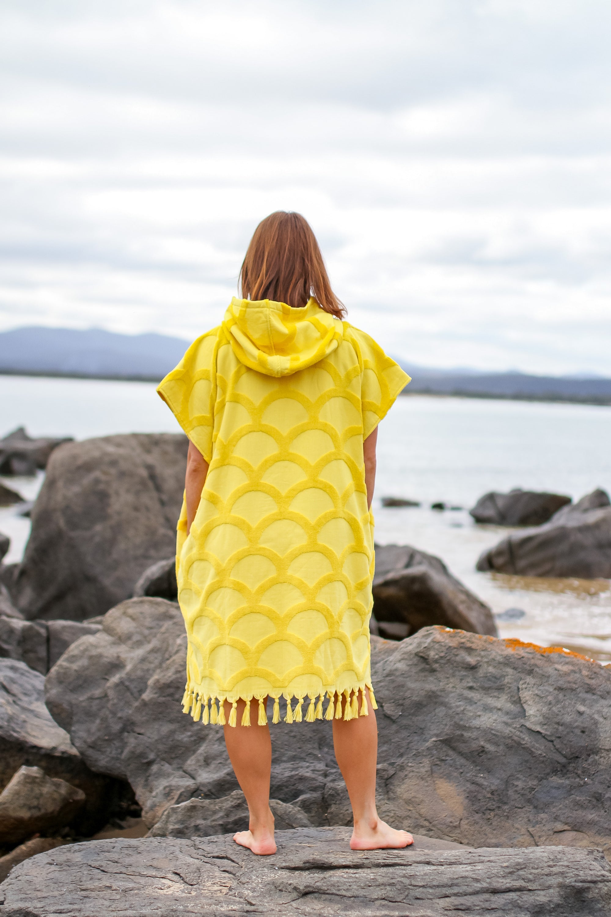 Last Pieces - Hooded Towel Sunny Scales