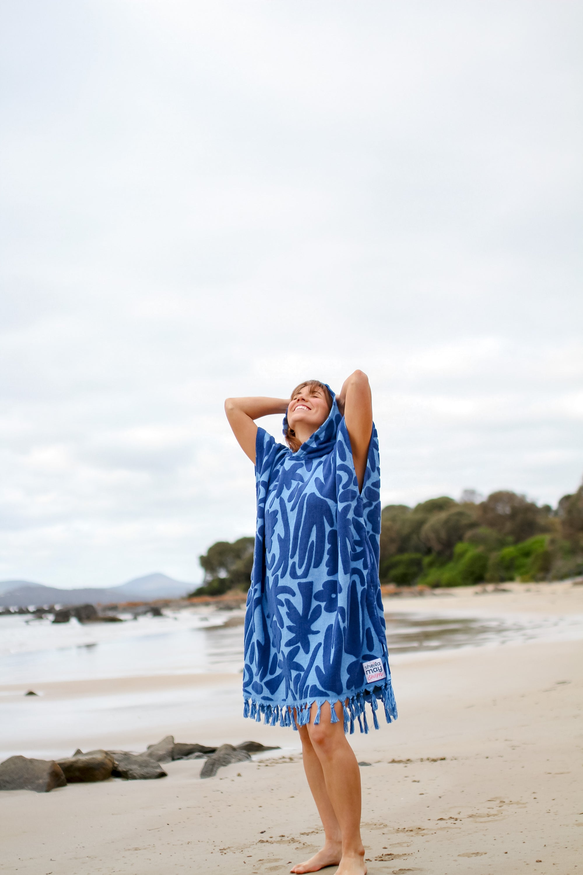Last Pieces - Hooded Towel Summer in Blue