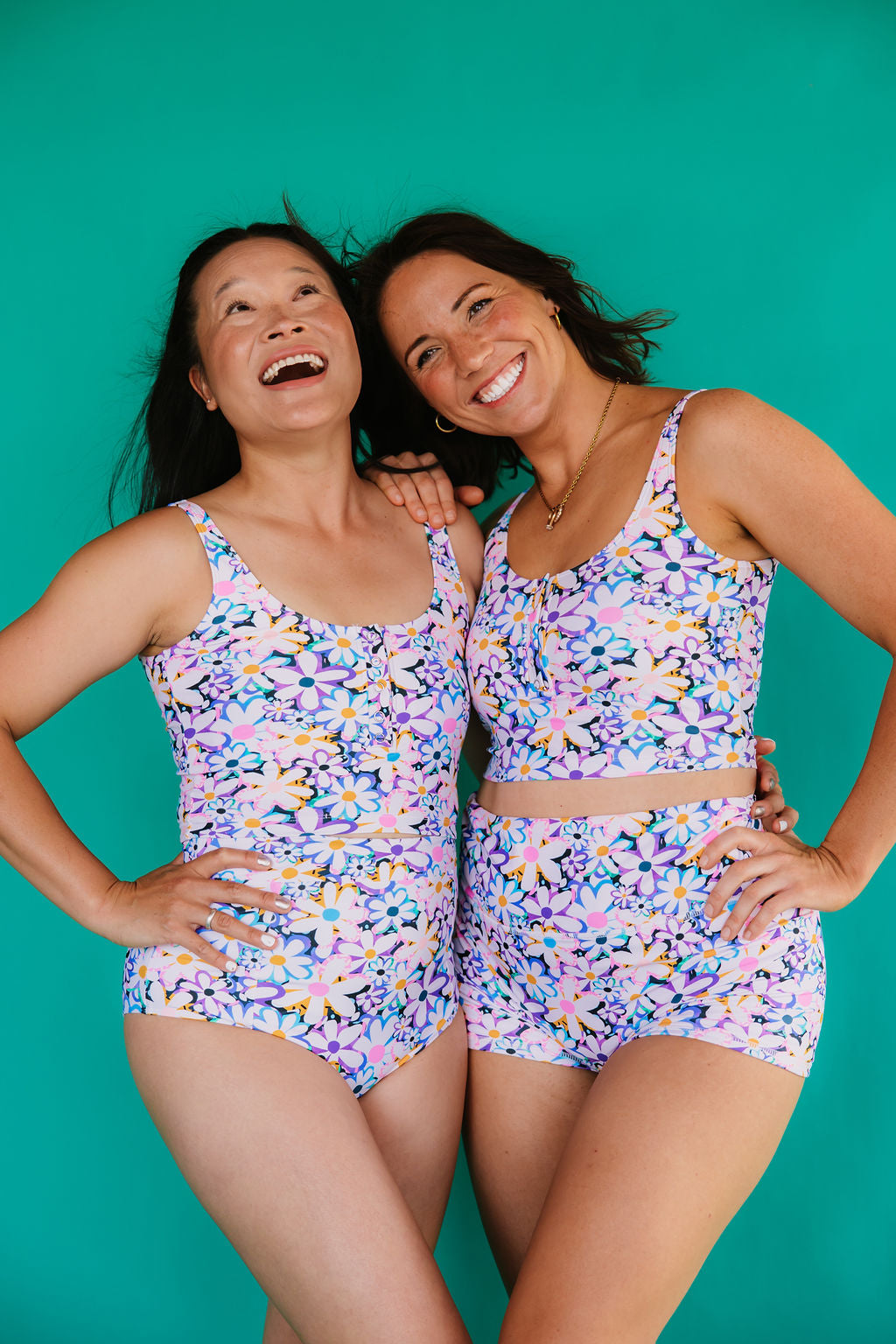 Last Pieces - Shorties Dozens of Daisies