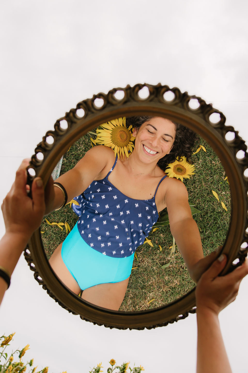 Last Pieces - Swing Top Navy Plus