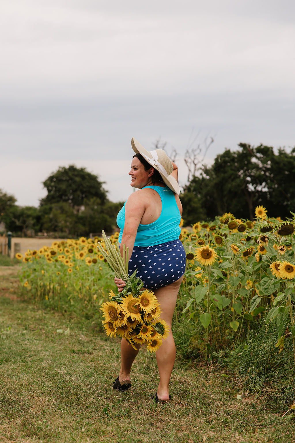 Last Pieces - Ruched High Waisted Bottoms Navy Plus