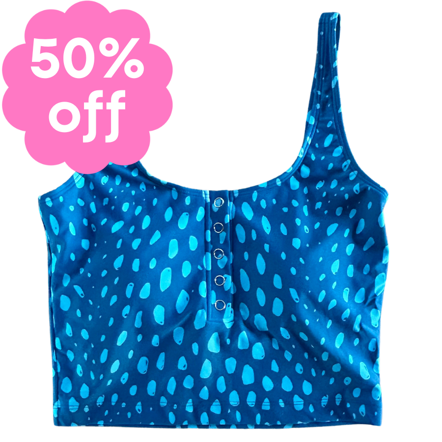 Last Pieces - Snap It Up Top Spotted in Blue