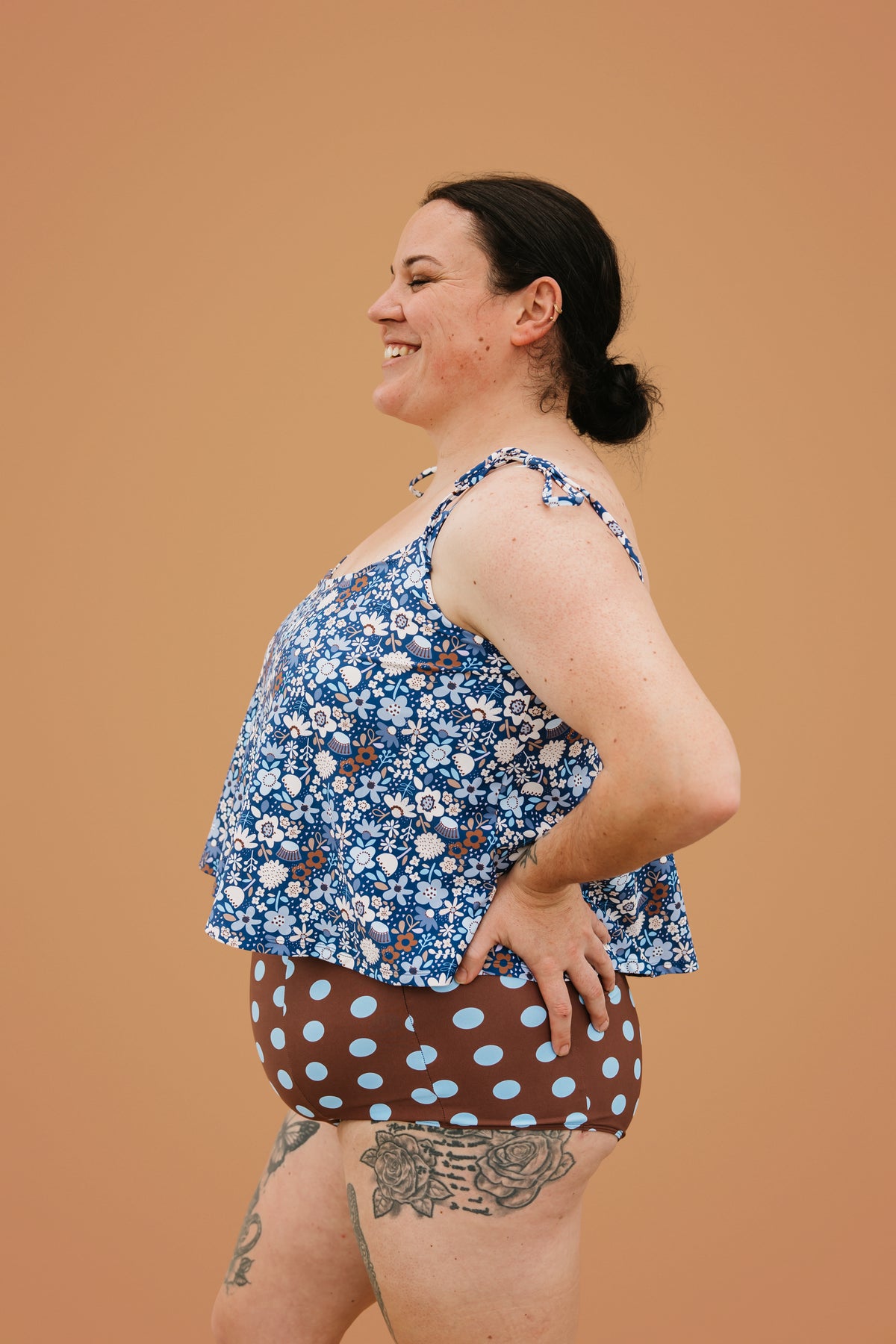 PRE-ORDER: Swing Top Indigo Posy