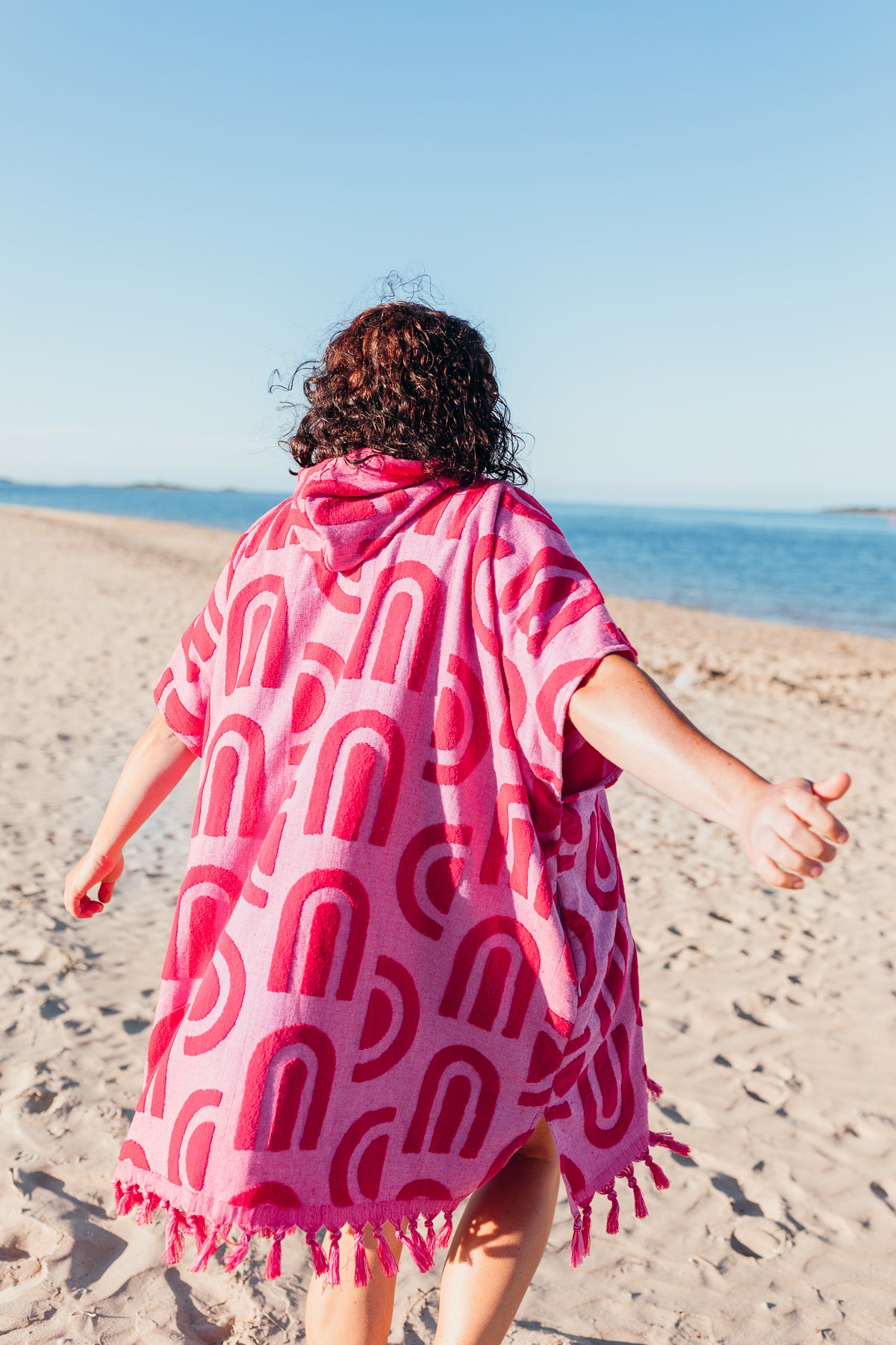 Last Pieces - Hooded Towel Pink Arches