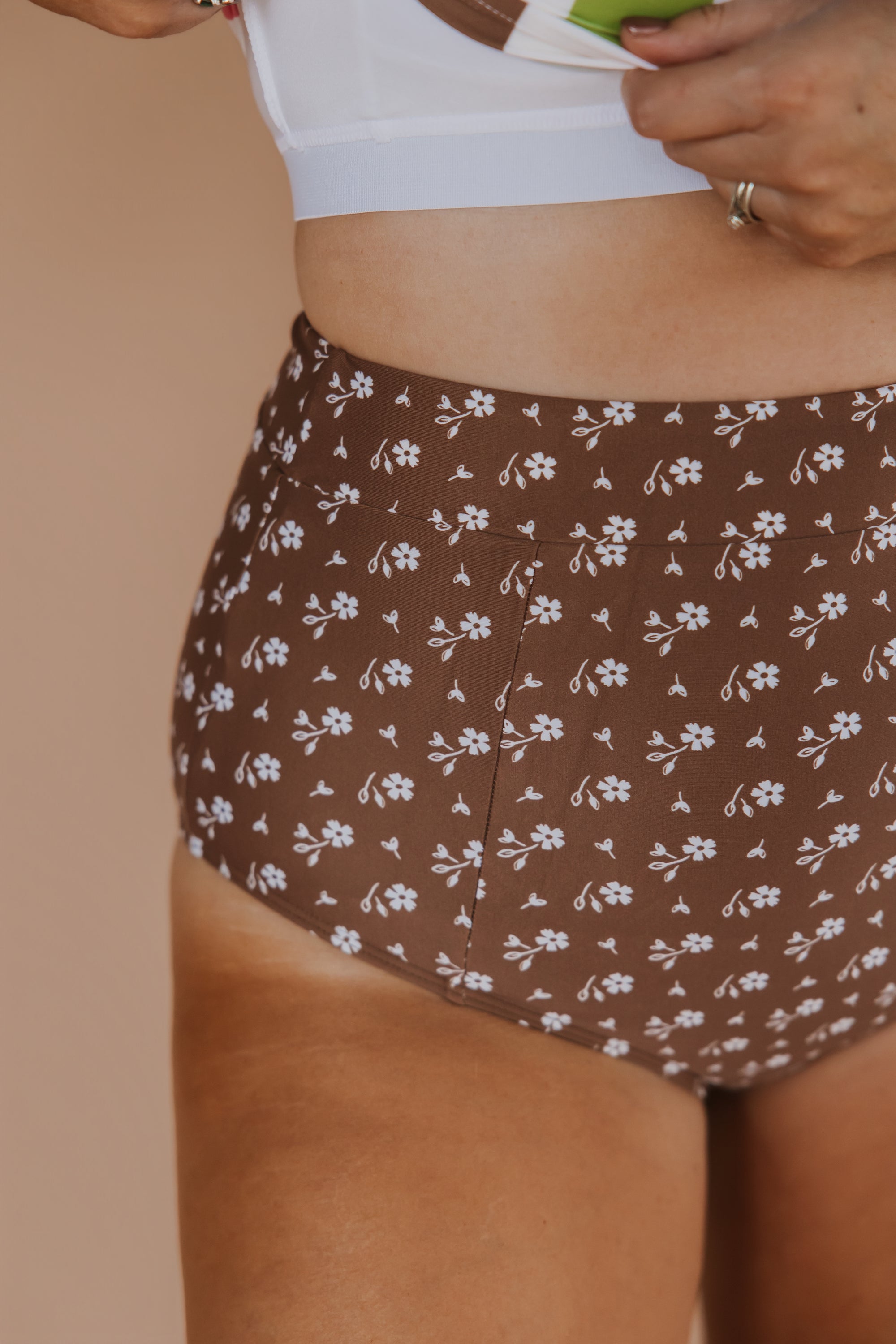 High Cut Bottoms Cocoa Ditzy