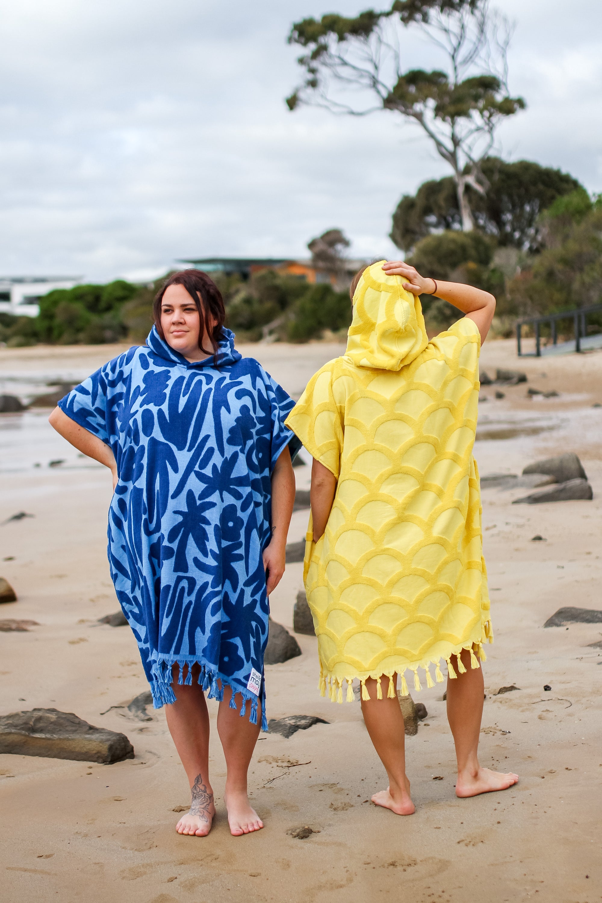 Hooded Towel Sunny Scales