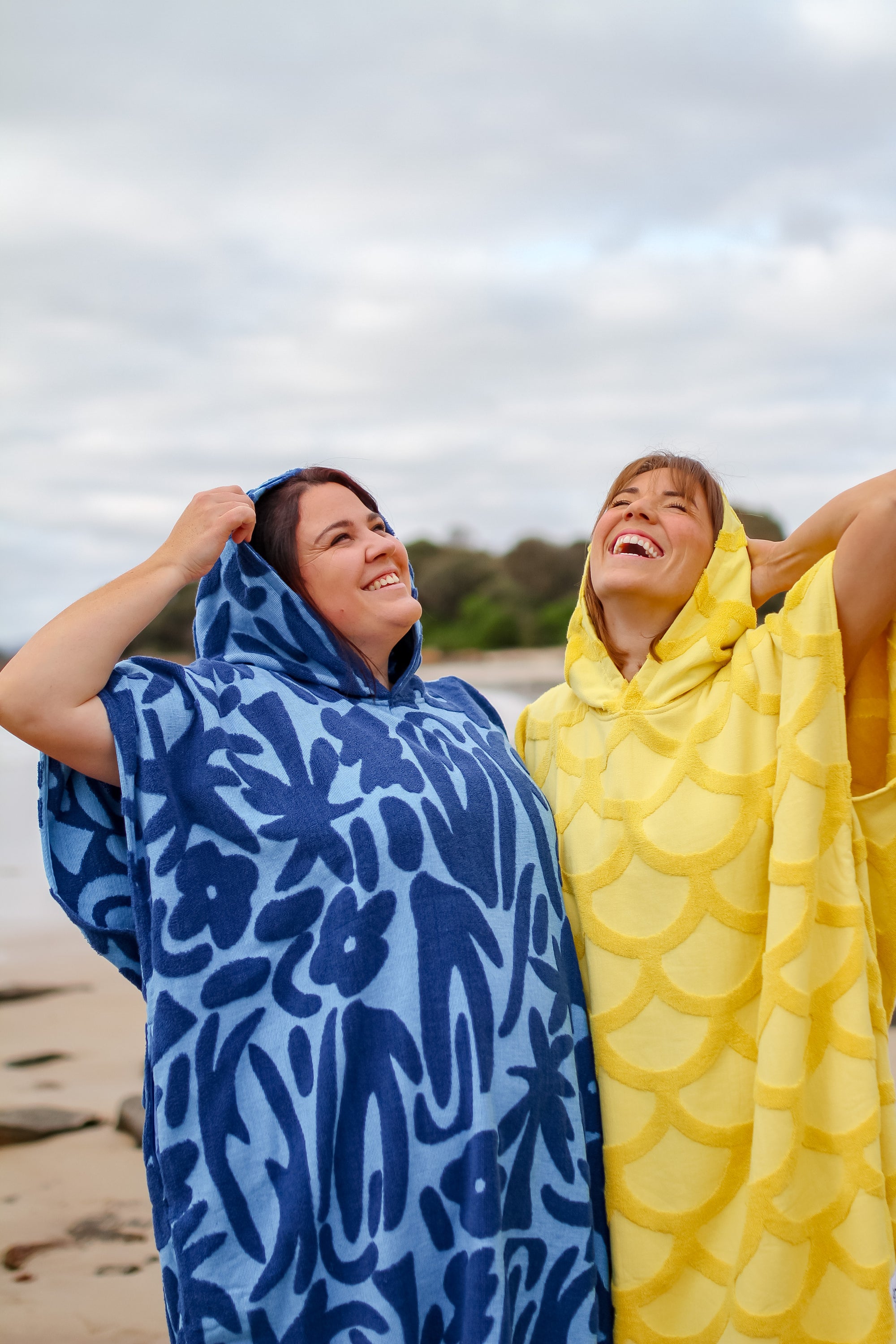 Hooded Towel Summer in Blue