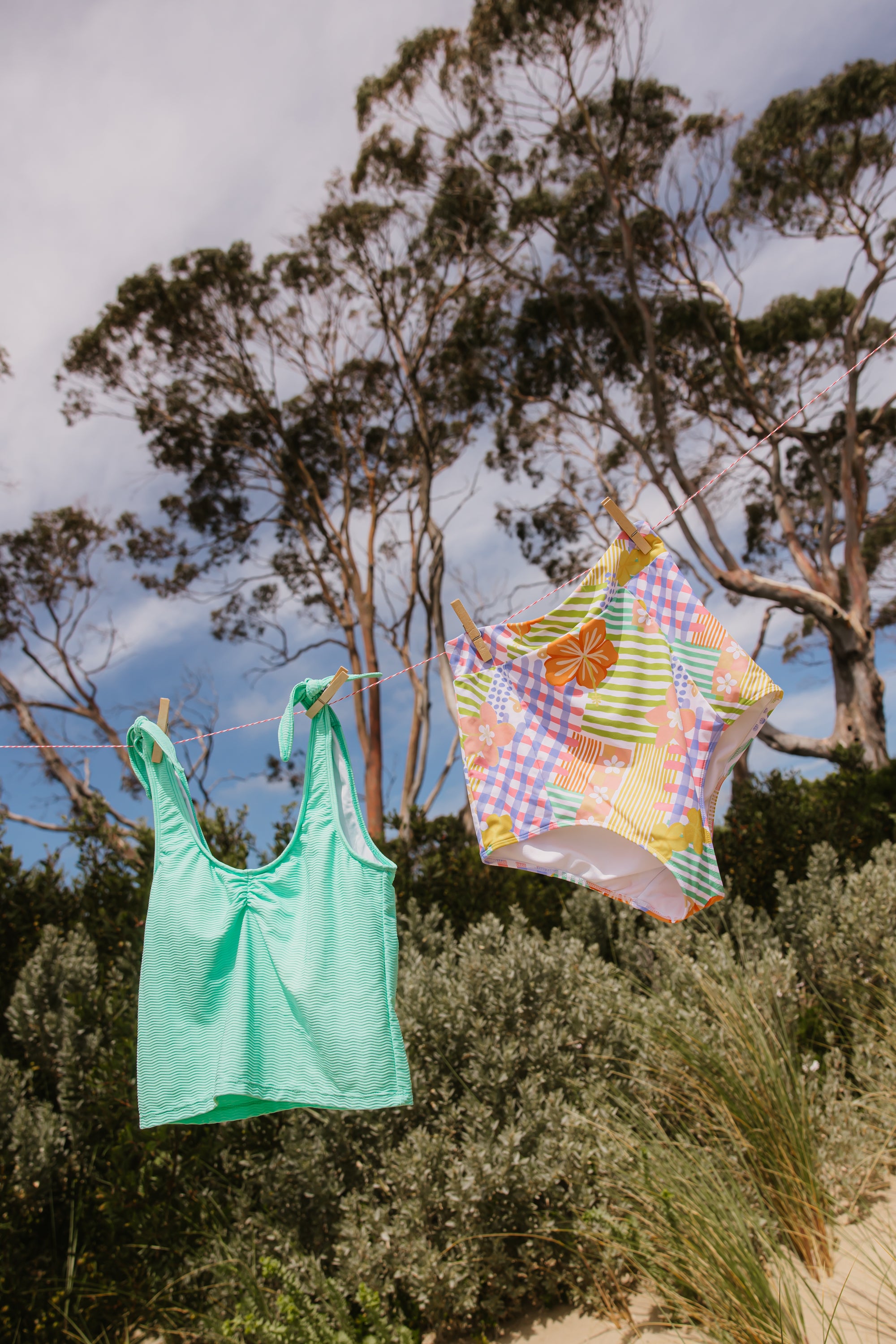 High Waisted Bottoms Tropical Patch