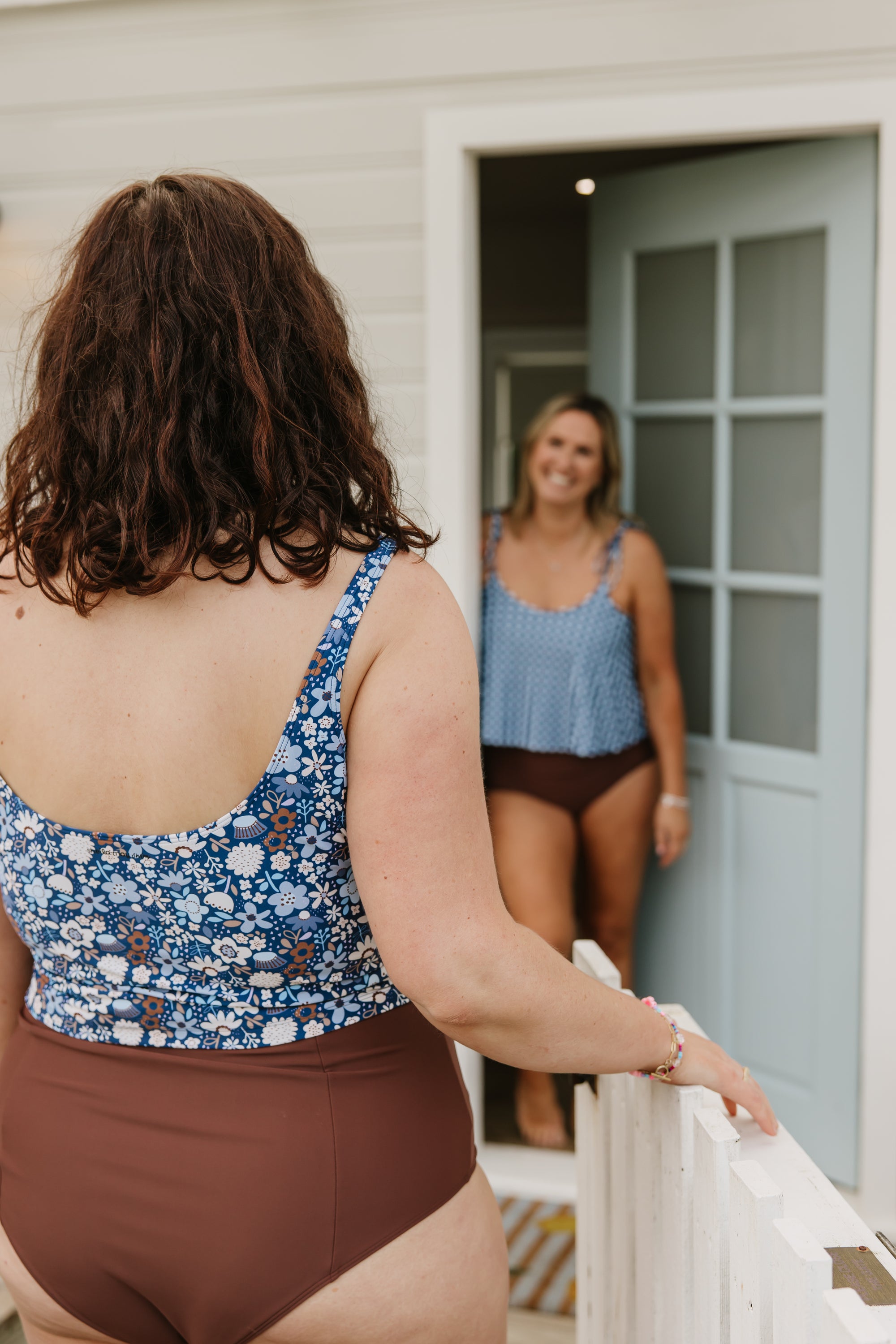 PRE-ORDER: Snap It Up Top Indigo Posy