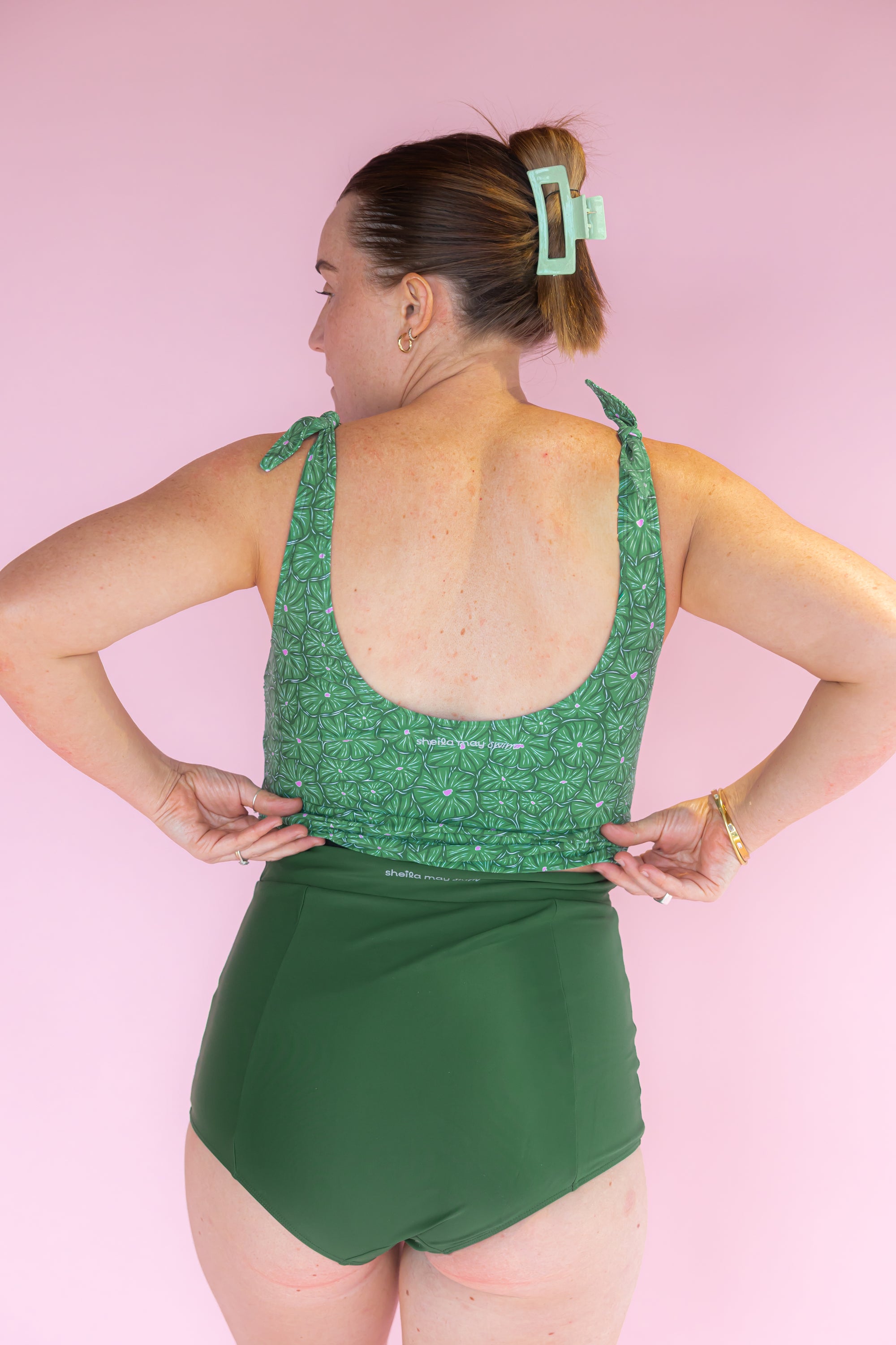 Embrace Top Swirlflower